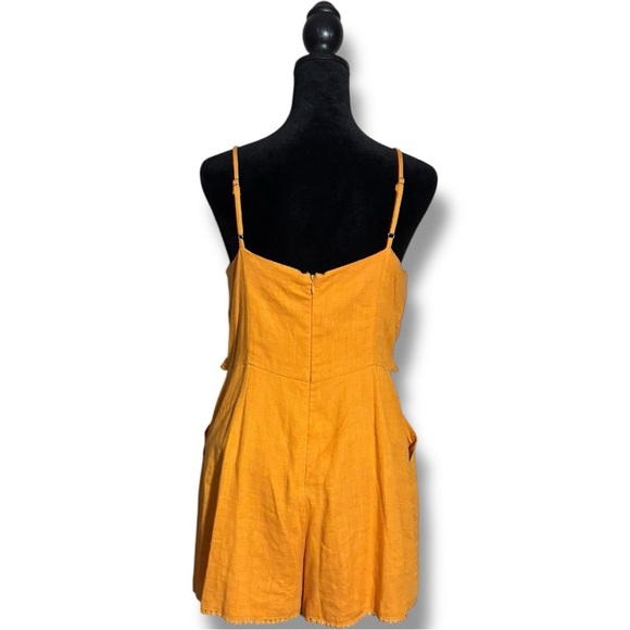 HYGVE Chic Sleeveless Crochet Trim Mustard Adjustable Straps Tie-Front Romper - Picture 5 of 16